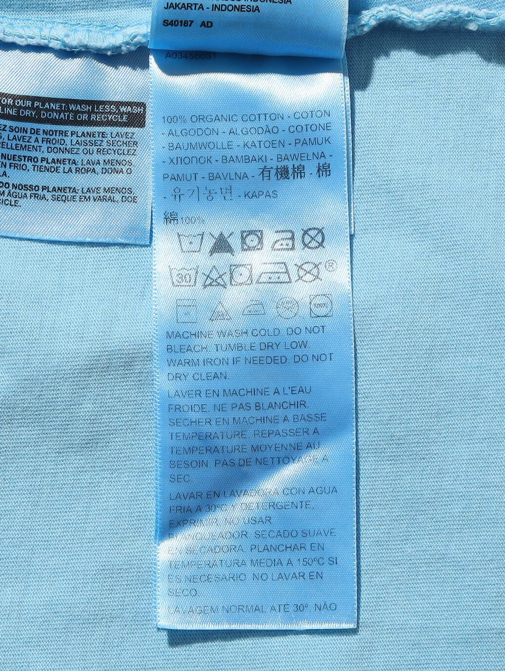 LEVI'S® FRESHGRAPHIC JET Tシャツ NATURAL GD BLUE｜リーバイス® 公式通販